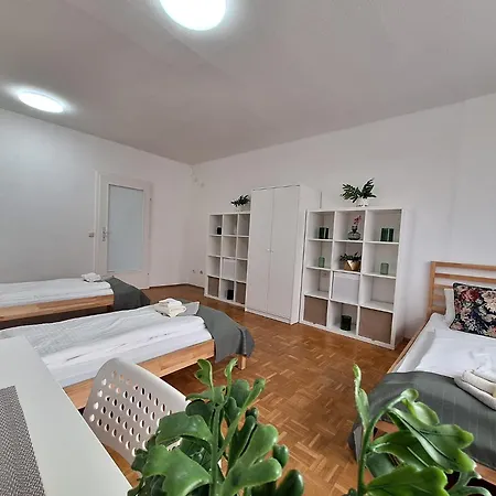 Brightcenterapartment Séjour chez l'habitant