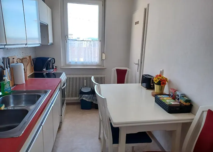 Brightcenterapartment Homestay *